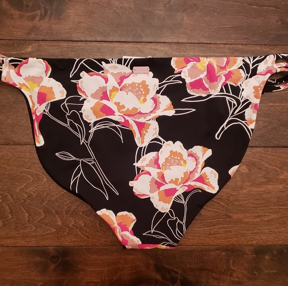 BNWT ~ Roxy Athletic Floral Bikini Set - Picture 10 of 12